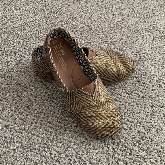 Gold Herringbone Tom’s - Picture 1 of 6